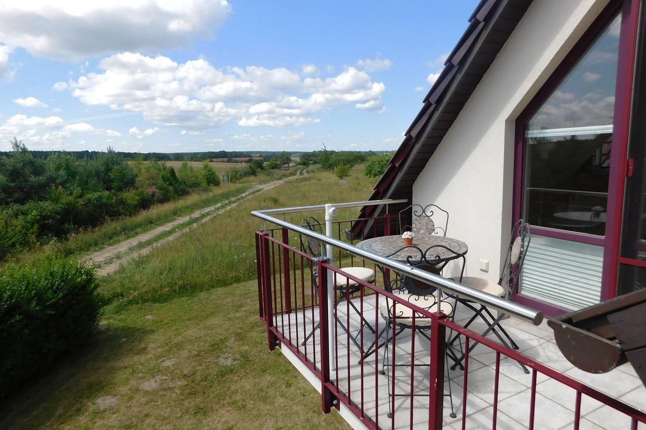 Ferienwohnungen "Am Storchennest" Göhren-Lebbin Cameră foto